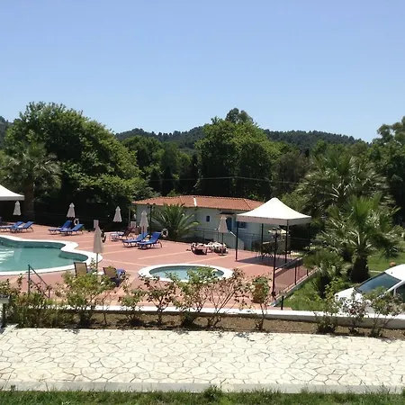 Marialena Village Apartahotel Platanias (Skiathos)