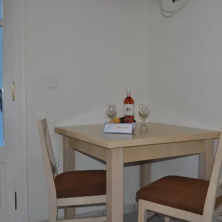 Marialena Village Aparthotel 3*